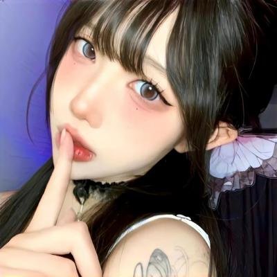水瓶座女孩